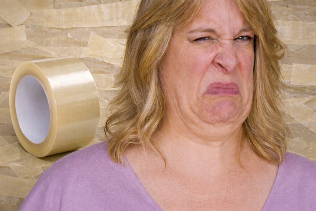 Scientists explained why adhesive tape makes such an unpleasant sound
