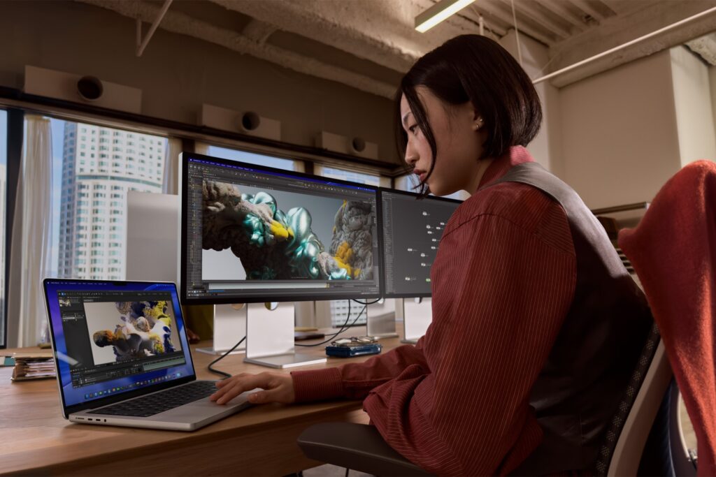 What Else Is New in MacBook Pro 2026. Working with external monitors has become even more convenient. Image: Apple. What Else Is New in MacBook Pro 2026. Working with external monitors has become even more convenient. Image: Apple. Photo.