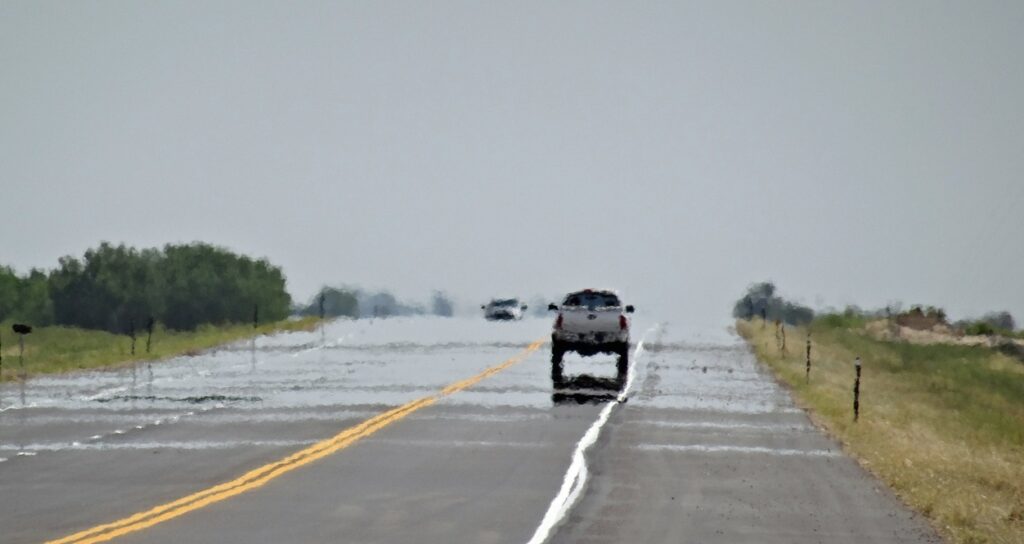 Air distortion above asphalt. Image source: index.hu