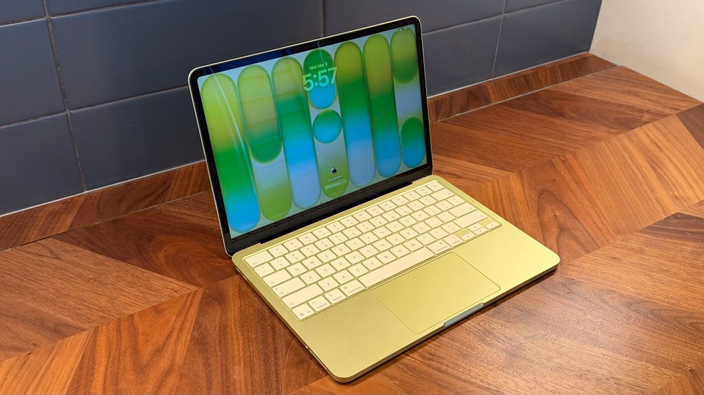 15-inch MacBook Air — the optimal choice for most tasks