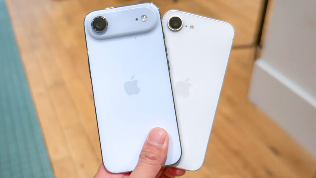 iPhone Air or iPhone 17e — is it worth paying $400 more. The 17e is somewhat similar to the Air, but the latter is still a smartphone of a different level. Image: tomsguide.com.