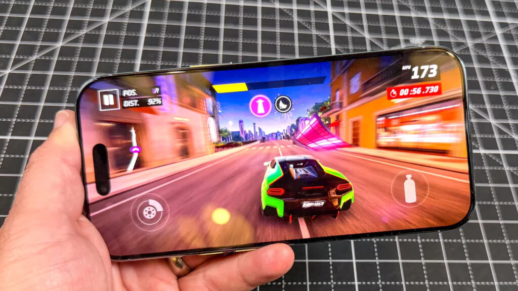 iPhone Air Battery: Does it last a full day. You can game on it, but not as long as on other iPhones. Image: tomsguide.com.