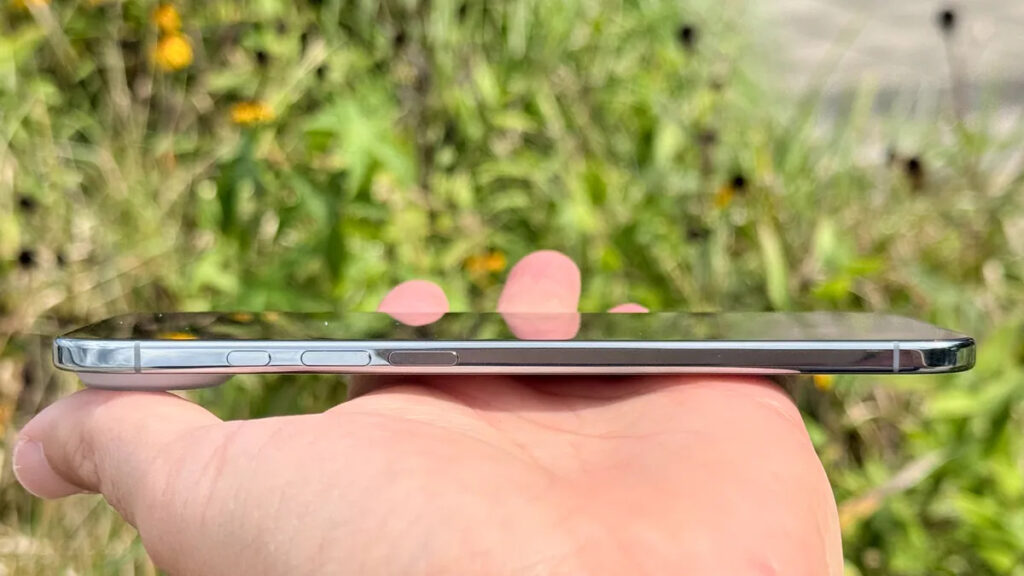 iPhone Air — How much does thinness really matter in 2026. The device is genuinely thin and light, and you can't take that away from it. Image: tomsguide.com.