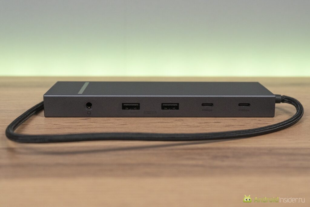UGREEN Revodok 12-in-1 CM886 — лучший хаб для ноутбука. Другая сторона. The other side.