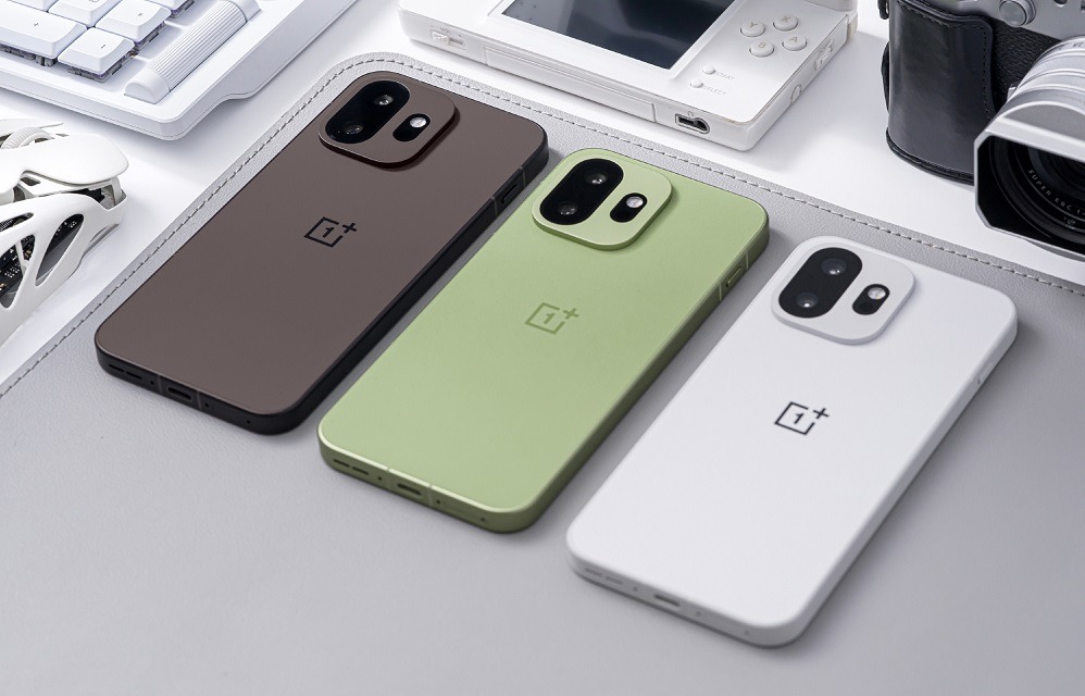 New models were released quite recently, but that's no reason to abandon winding down business beyond the Chinese market. Image: OnePlus. Photo.