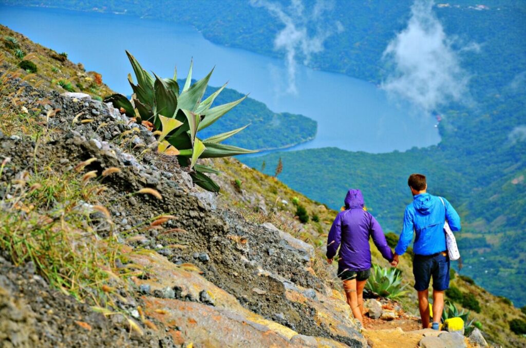 On the slopes of Santa Ana volcano, El Salvador. Image source: moya-planeta.ru