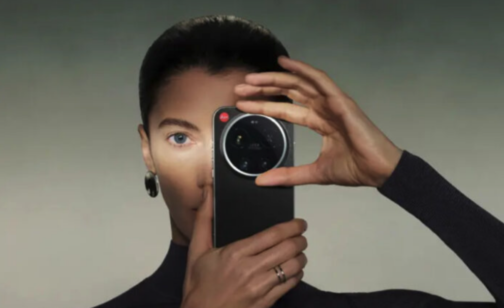 Xiaomi 17 Ultra Leica Edition. Image: gizmochina. Photo.