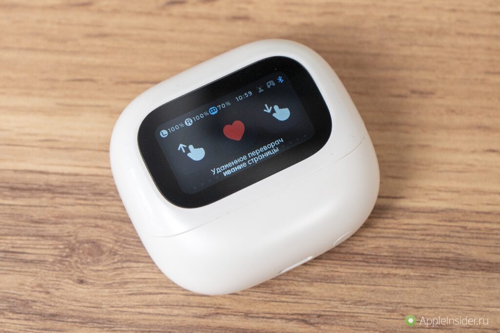 Earbuds with noise cancellation, a screen, and good sound. Like or dislike? Photo.