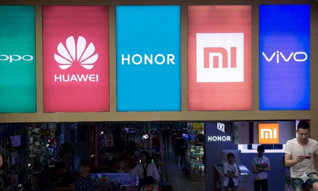 Almost all leading brands will release smartphones with large batteries. Image: mt.today