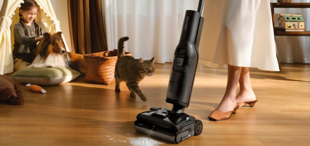 This versatile vacuum is suitable for different surface types