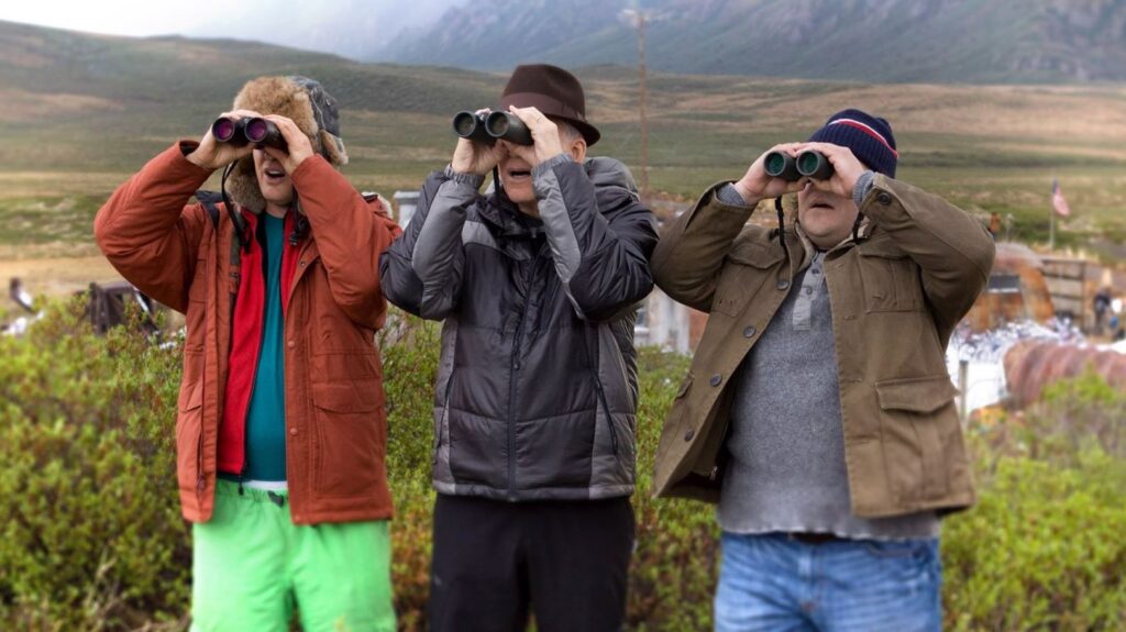 There are almost no movies about birdwatching. And this one's a comedy with a pretty solid cast! Photo: afisha.ru