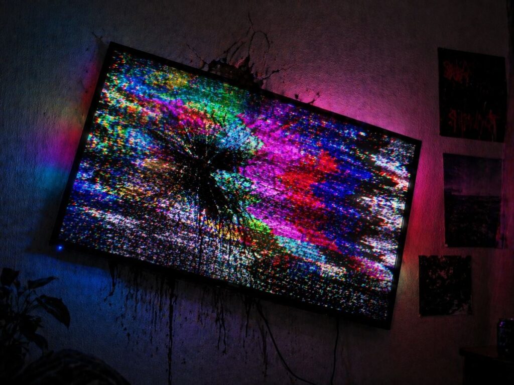 Here's where you should never hang a TV in your room