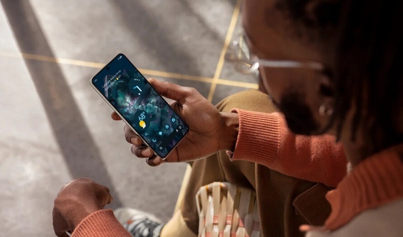 Face unlock is safer on newer Google smartphones. Image: Google