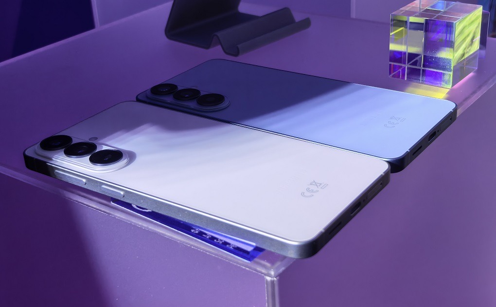 Galaxy S26 is selling well, but that doesn't make things any easier for Samsung.