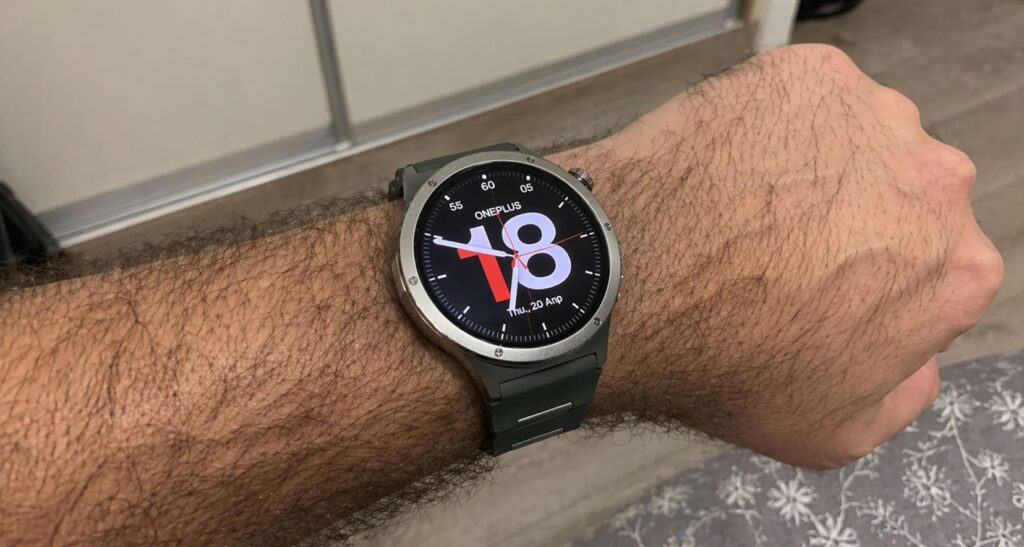 Let's take a look at how the new OnePlus watch turned out