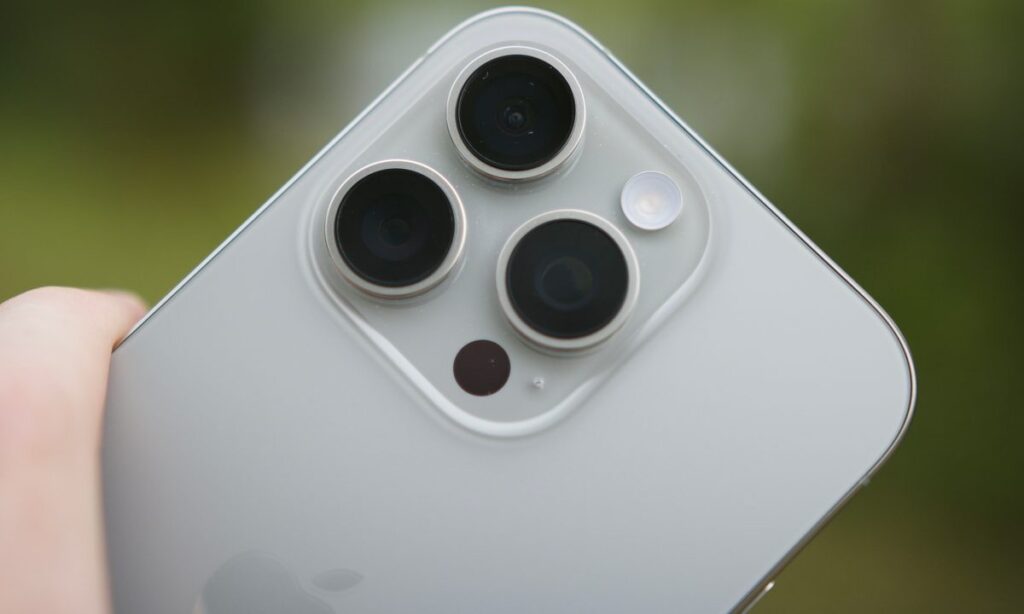 Taking quality photos with the iPhone camera is quite simple