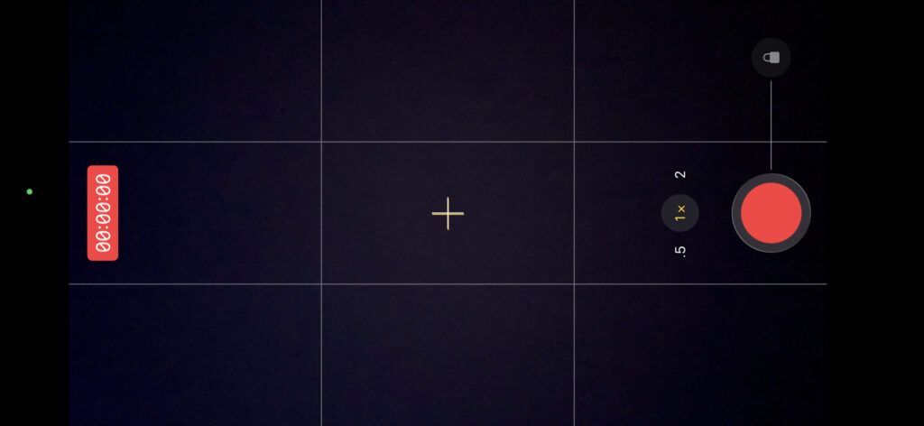 Hidden iPhone camera features. Recording video from Photo mode. Photo.