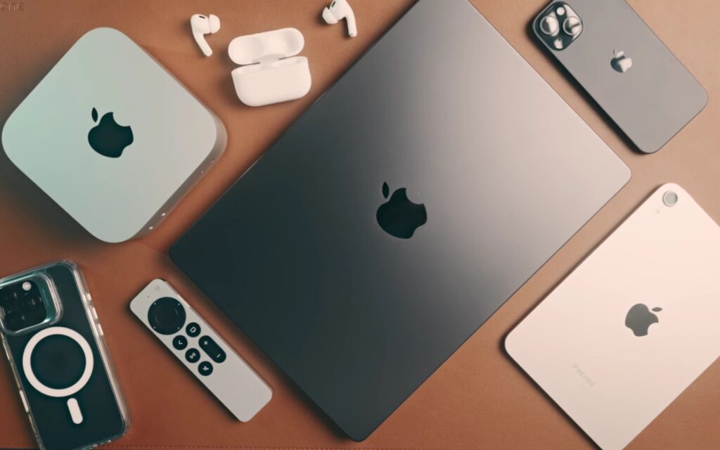 Apple has a cooler ecosystem that will squeeze every penny out of you. Image: Kyle Erickson