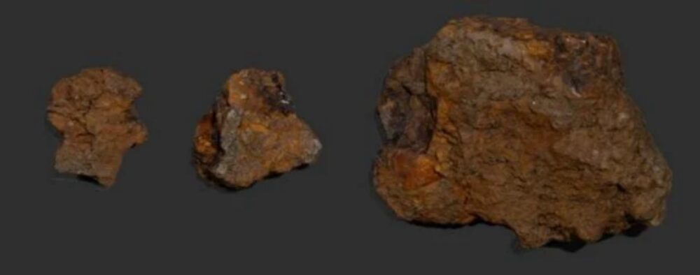 Three fragments that broke off from the partially destroyed artifact. Image source: sciencealert.com. Photo.