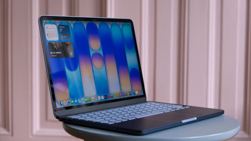 MacBook Neo — Apple's first cheap computer. Apple already has a budget device and it became popular. Photo.