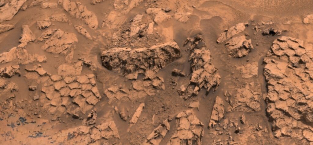 Scaly rocks on Mars. Image source: NASA. Photo.