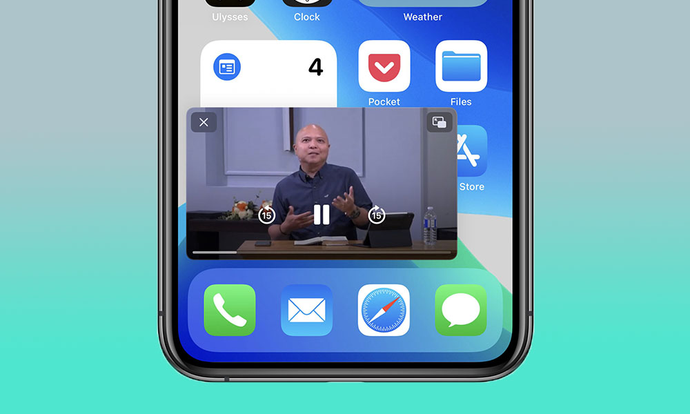 Why you need PiP mode on YouTube for iPhone. It's a convenient feature that lets you watch videos while chatting in a messenger. Photo.