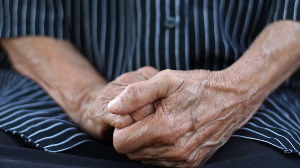 Disruption of the skin barrier is one of the genetic factors that increases the risk of allergies. Photo.