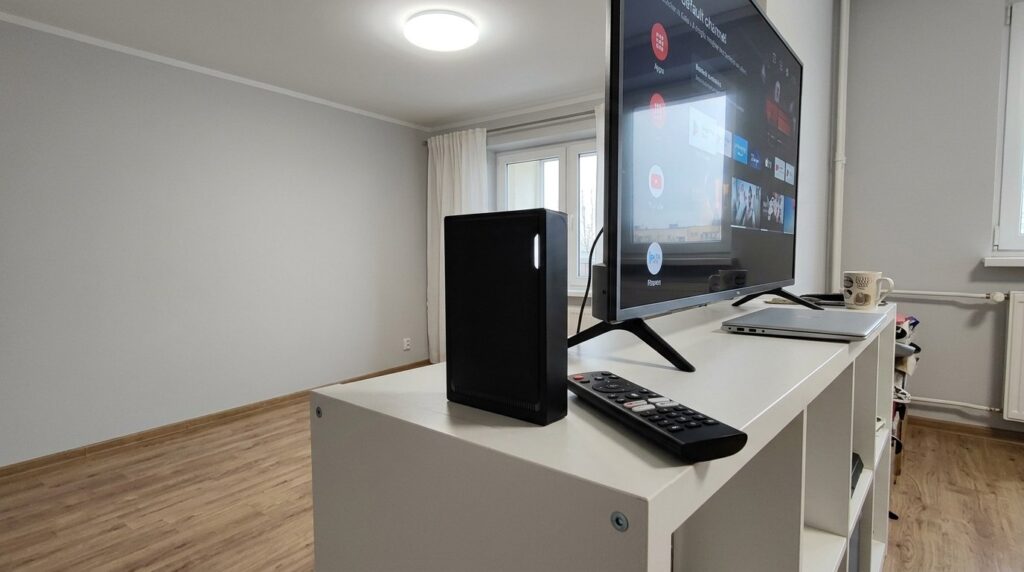 A solid TV box with a fast chip and GPU