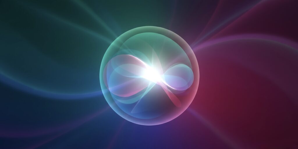 New Siri in iOS 27: Key Voice Assistant Features. We're waiting for a smart Siri and quietly hoping for Russian language support. Photo.