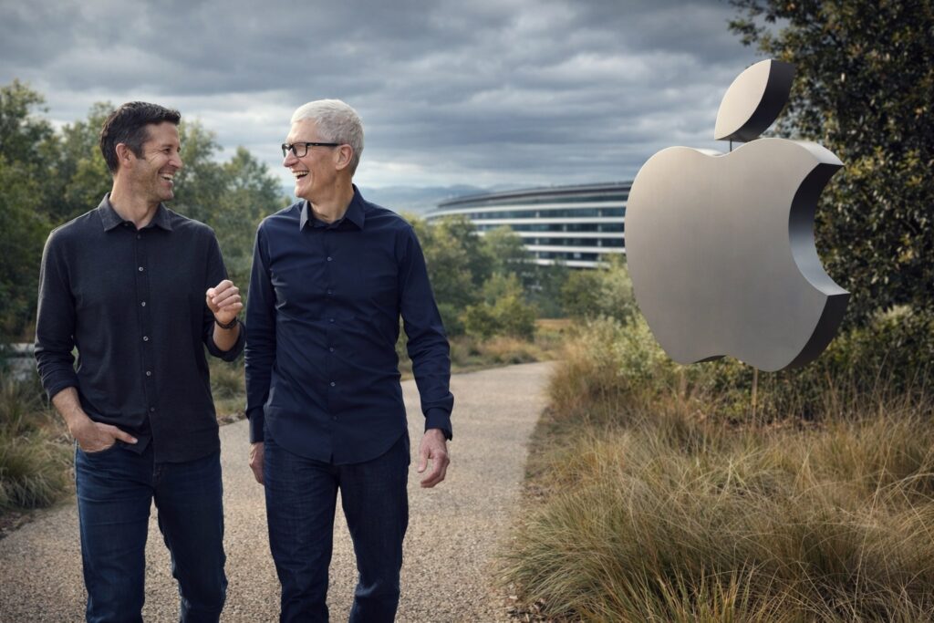 What will happen to Apple after Tim Cook's departure. We'll be watching the changes at Apple together with you. Photo.