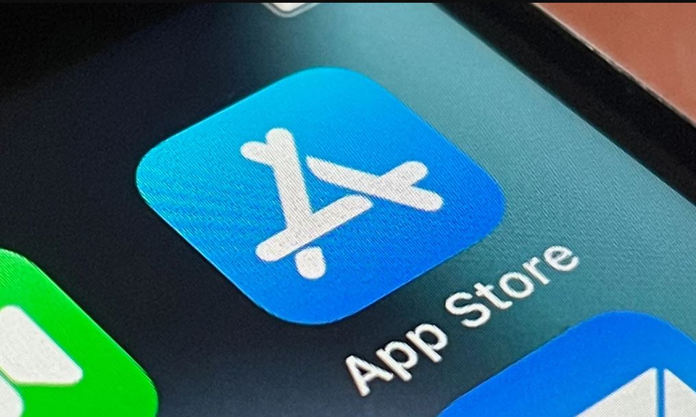 App availability in the App Store. The American App Store has more apps. Image: habr.com. Photo.