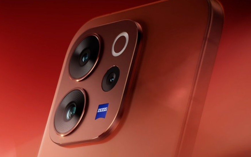 The main emphasis is on the smartphone's camera. Image: vivo