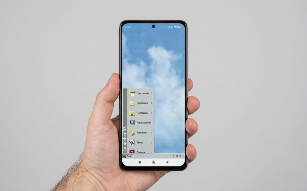 Windows 95 right on Android, can you believe it!
