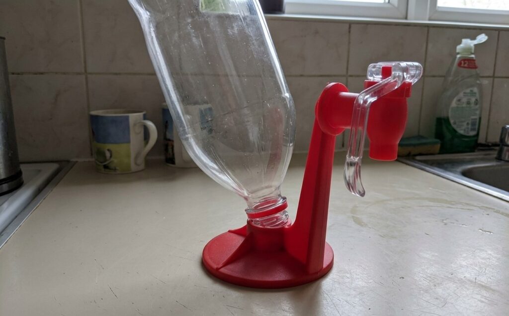 Now you can easily make sparkling water right at home
