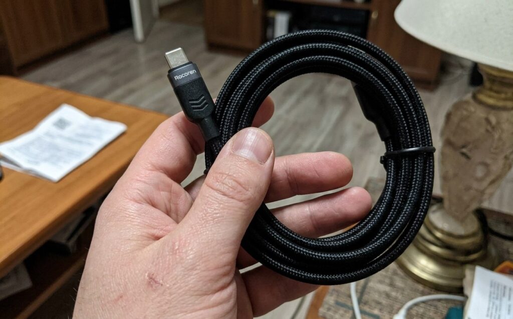 A cable for fast charging your iPhone. This cable will truly last you a long time. Photo.