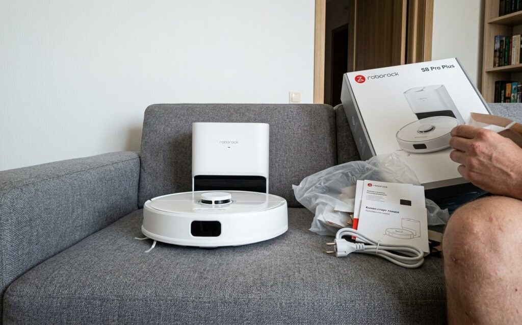 The robot handles messes with flying colors