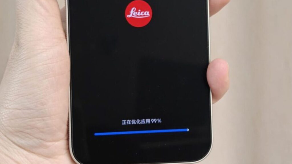 So far, the update has only arrived on Chinese firmware