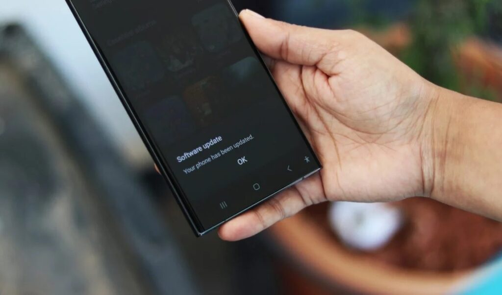Samsung rolled out the One UI 8.5 update for older flagships. Image: sammobile.com