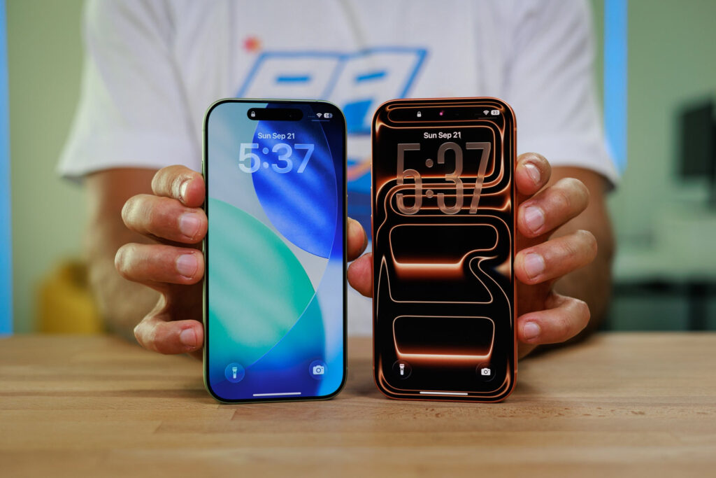 Differences between iPhone 17 and iPhone 17 Pro. The base model now also has a top-tier display. Photo.