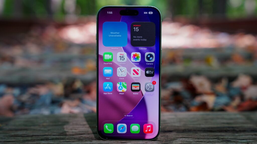 iPhone 17 Specs: Display, Cameras, Storage, and Battery. The base model now has a top-tier display too. Photo.