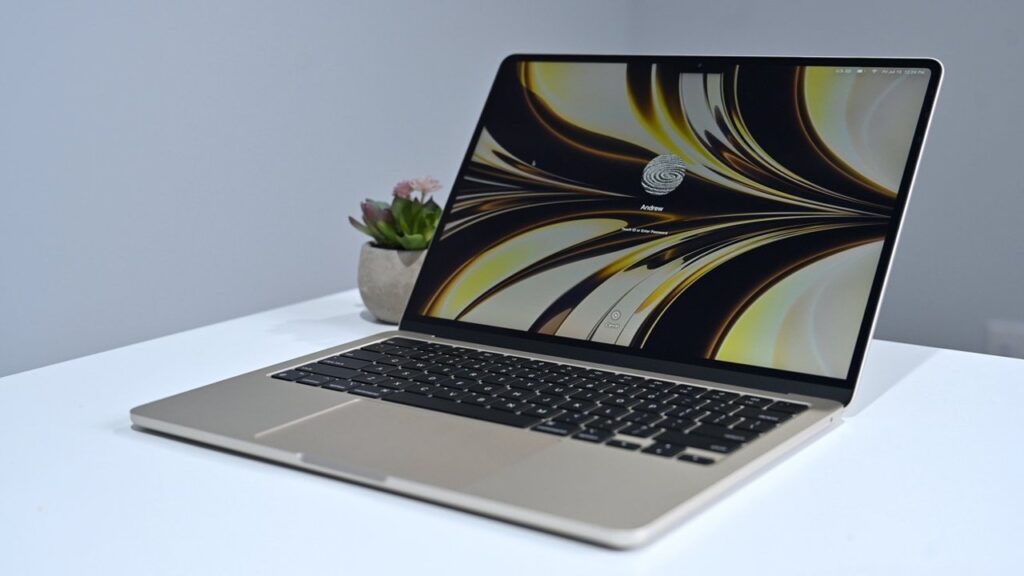 You'd think the Air M2 isn't the weakest computer, but the new OS really shook it up