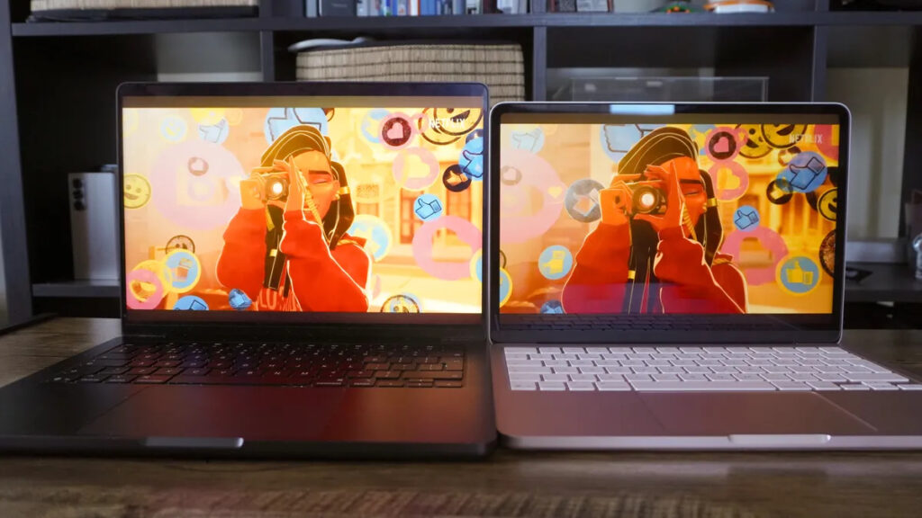 How Long Does MacBook Neo Hold a Charge and Where It Falls Short of MacBook Pro. Pro holds charge longer, but its battery is twice as large. Photo.
