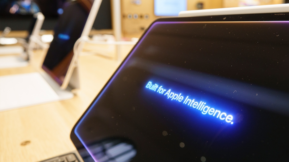 And the tablet will also get Apple Intelligence. You've been waiting for it so much (not)