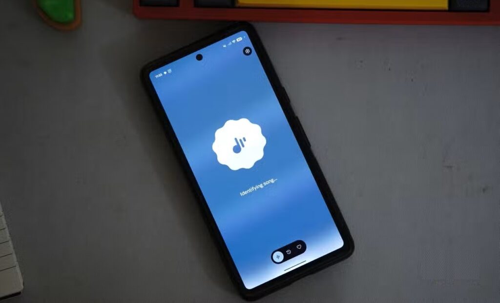 Google Pixel has a built-in Shazam. Image: xda-developers.com