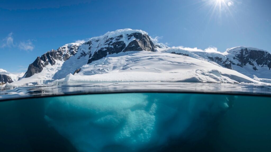 Hot water sources with temperatures of 300 degrees discovered beneath Antarctic ice