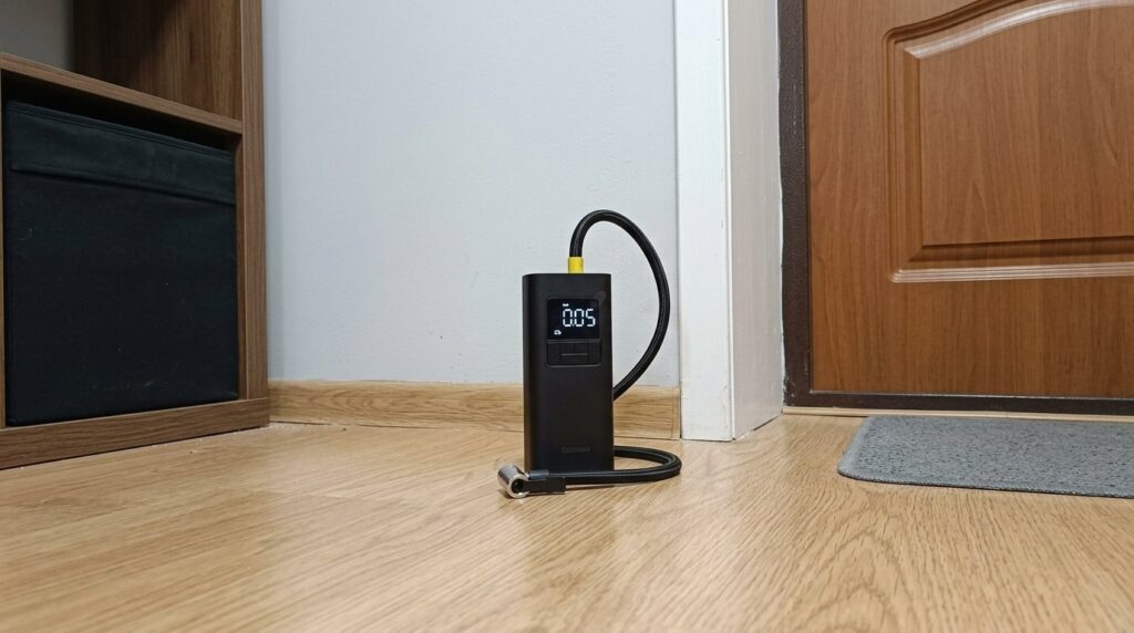 A really cool gadget for all car enthusiasts. I'll order one for my friends!
