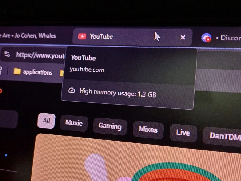 The reason YouTube devours RAM is quite strange