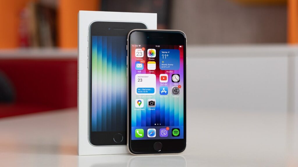 iPhone SE 3 will be the last iPhone with a Home button to receive the update
