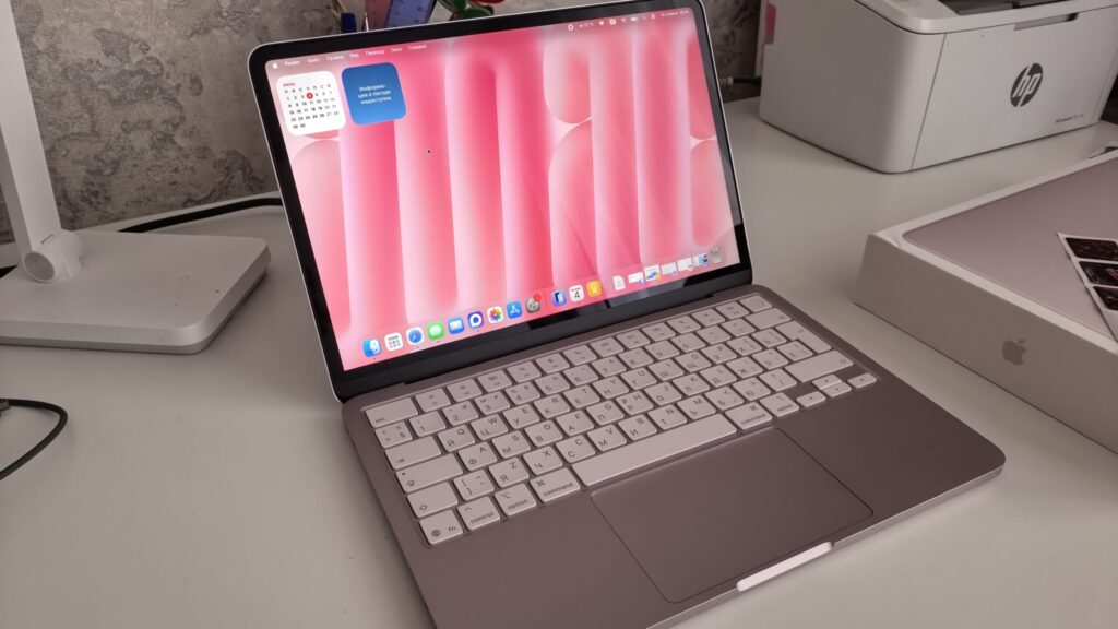 The MacBook Neo's design is top-notch, of course