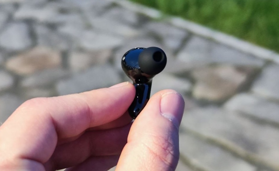 The earbuds have a fairly large driver